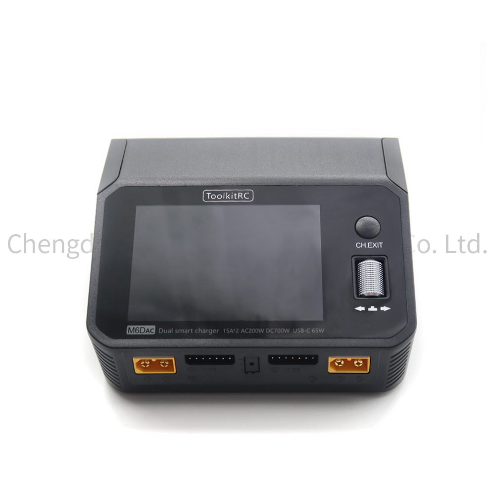 ToolkitRC M6DAC AC 200W DC 700 - Toolkitrc M6Dac Smart Charger reseña y precio